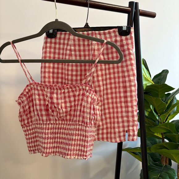 American Eagle Outfitters Dresses & Skirts - American Eagle Pink Gingham Matching Set - Crop Top & Skirt
